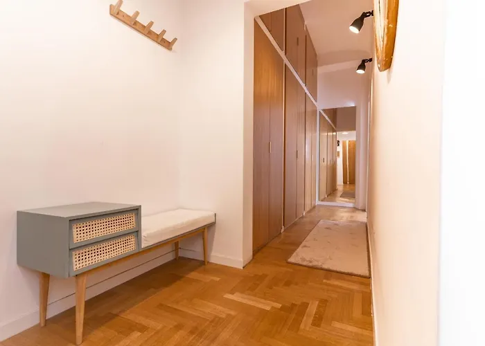 Scipioni House *